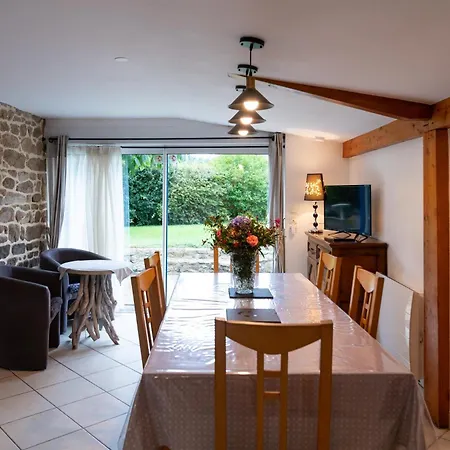 Maison De Pays Belz